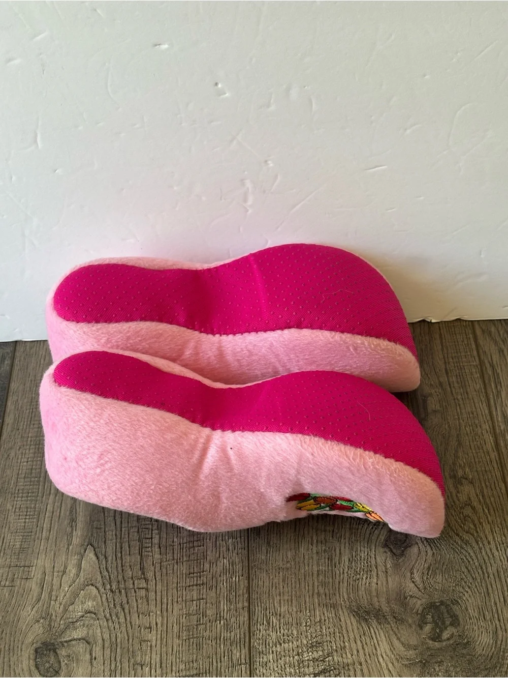 Wooden Shoes soft pink